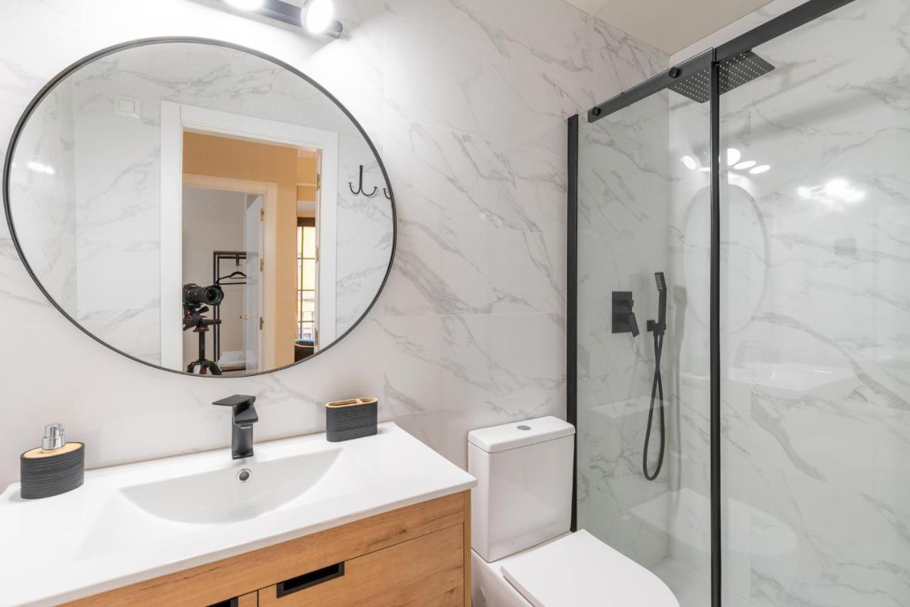 Precioso Y Moderno Apartamento En Centro De Sevilla Buitenkant foto